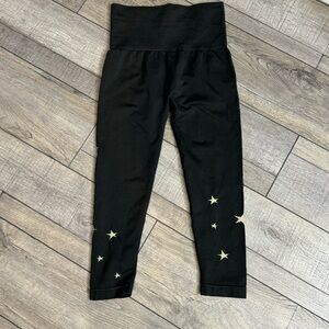 TEMA Athletics High Waist Seamless Black Star Leggings - XS/S